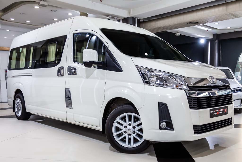 10 Seater Van Rental