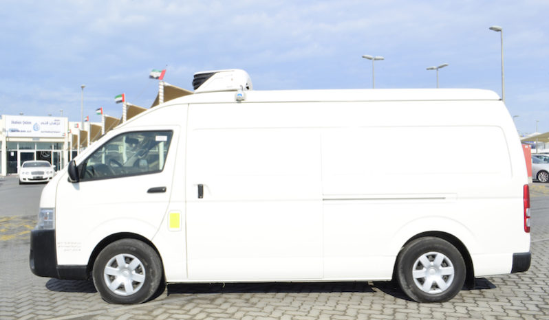 Delivery Van for Rent in Dubai